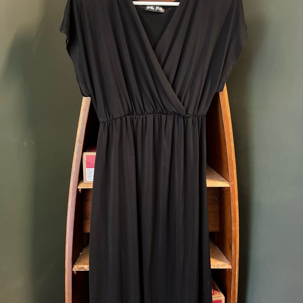 Chic Black Midi Dress for Women